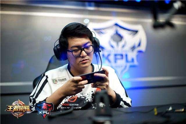 什么是“盲目下注”？解析没有逻辑支撑的博彩如何迅速消耗你的本金。（别再盲目下注：解析无逻辑博彩为何让你的本金迅速蒸发）