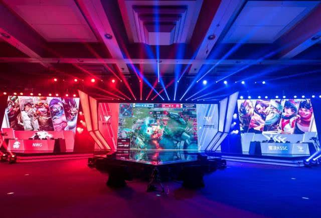 GALA ：如果有机会，可能也会玩卡莎，但现在的卡莎有点垃圾